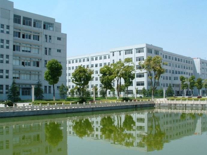 湖南常德財經(jīng)學(xué)院